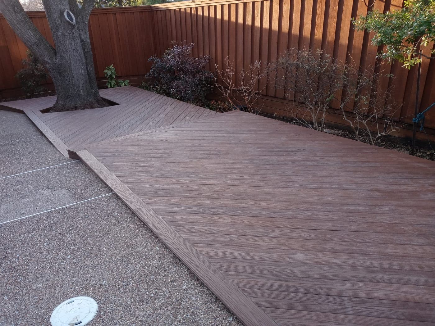 Cedar deck in McKinney, TX — single level with cedar railing