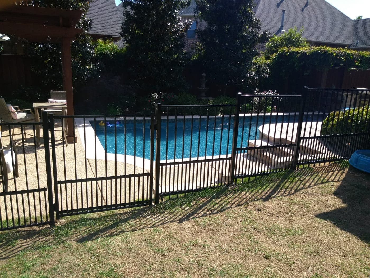 Cedar picket fence in McKinney, TX — 4-foot front-yard
